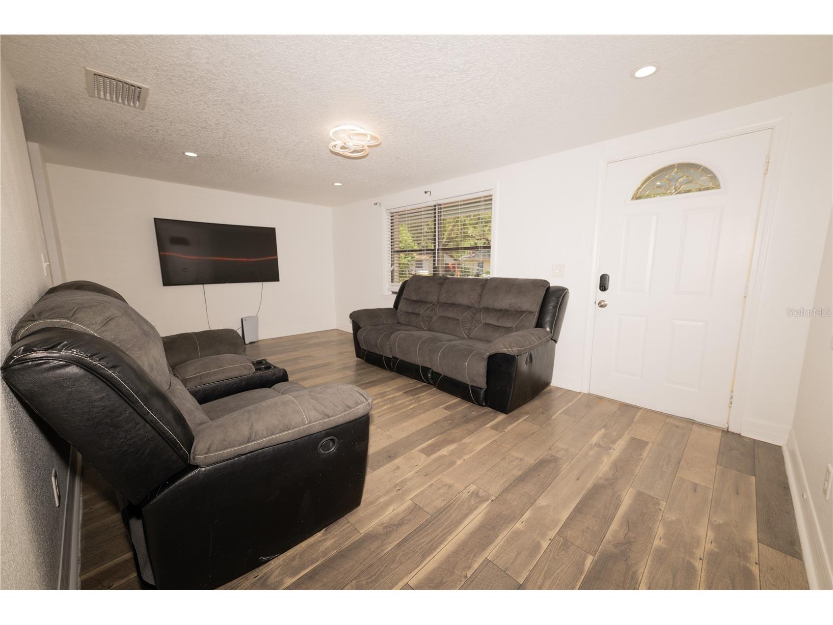 39736 Meadowood Loop Zephyrhills FL 33542 S5150711 image3