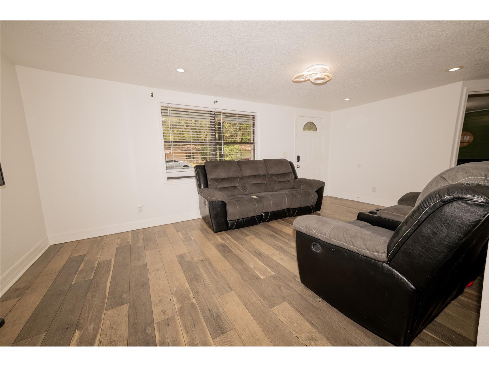 39736 Meadowood Loop Zephyrhills FL 33542 S5150711 image5