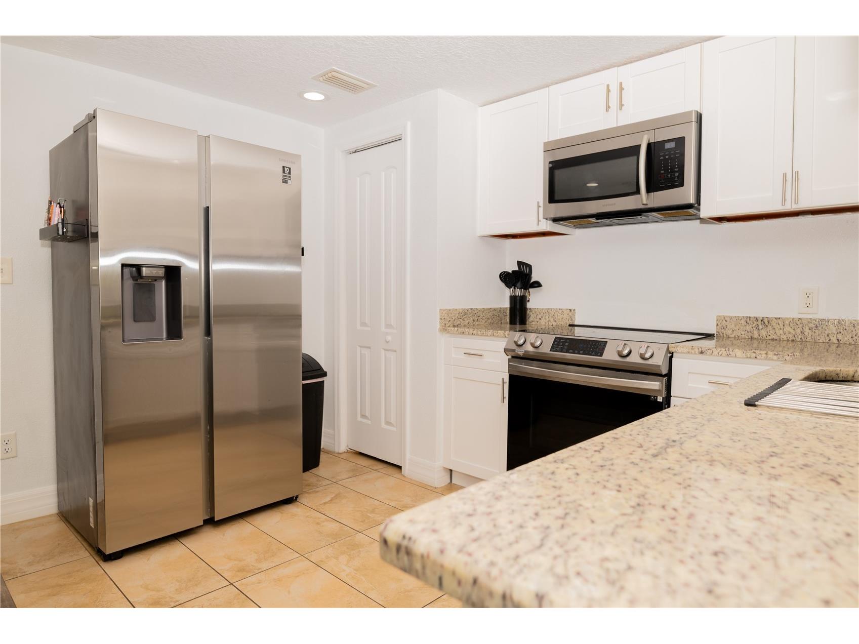 39736 Meadowood Loop Zephyrhills FL 33542 S5150711 image9