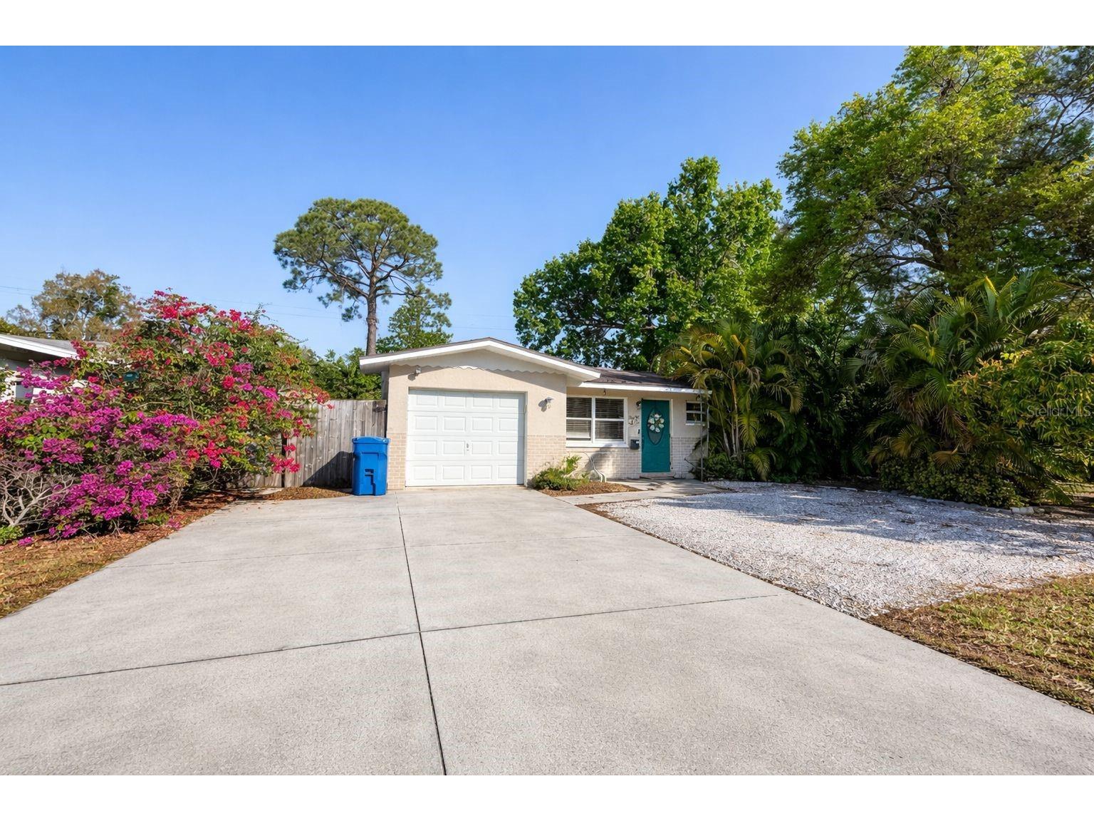 3975 Porpoise Drive SE Saint Petersburg FL 33705 TB8486312 image1
