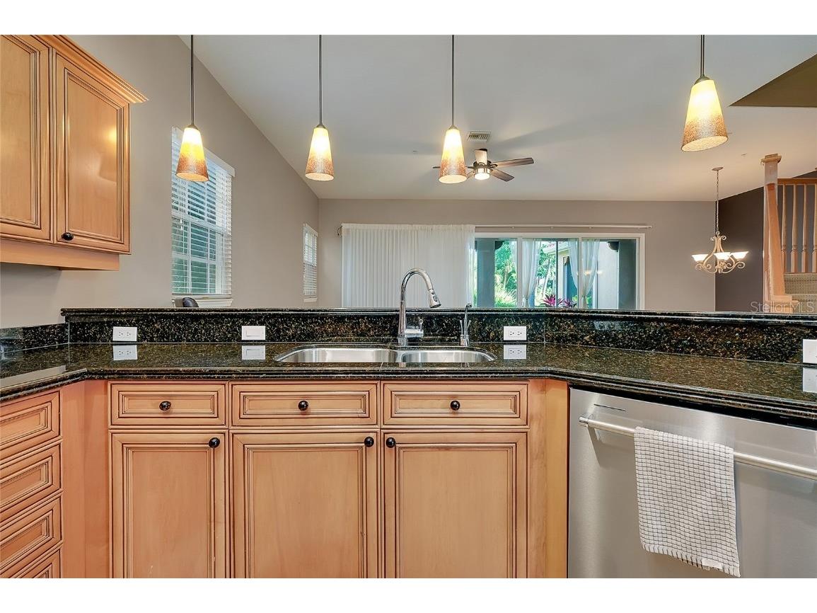 3975 Square East Lane #9 Sarasota FL 34238 A4669269 image21