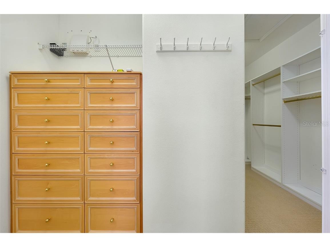 3975 Square East Lane #9 Sarasota FL 34238 A4669269 image32