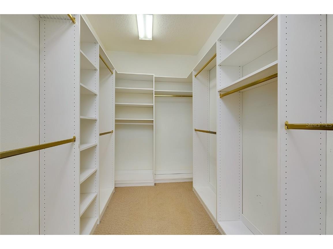 3975 Square East Lane #9 Sarasota FL 34238 A4669269 image33