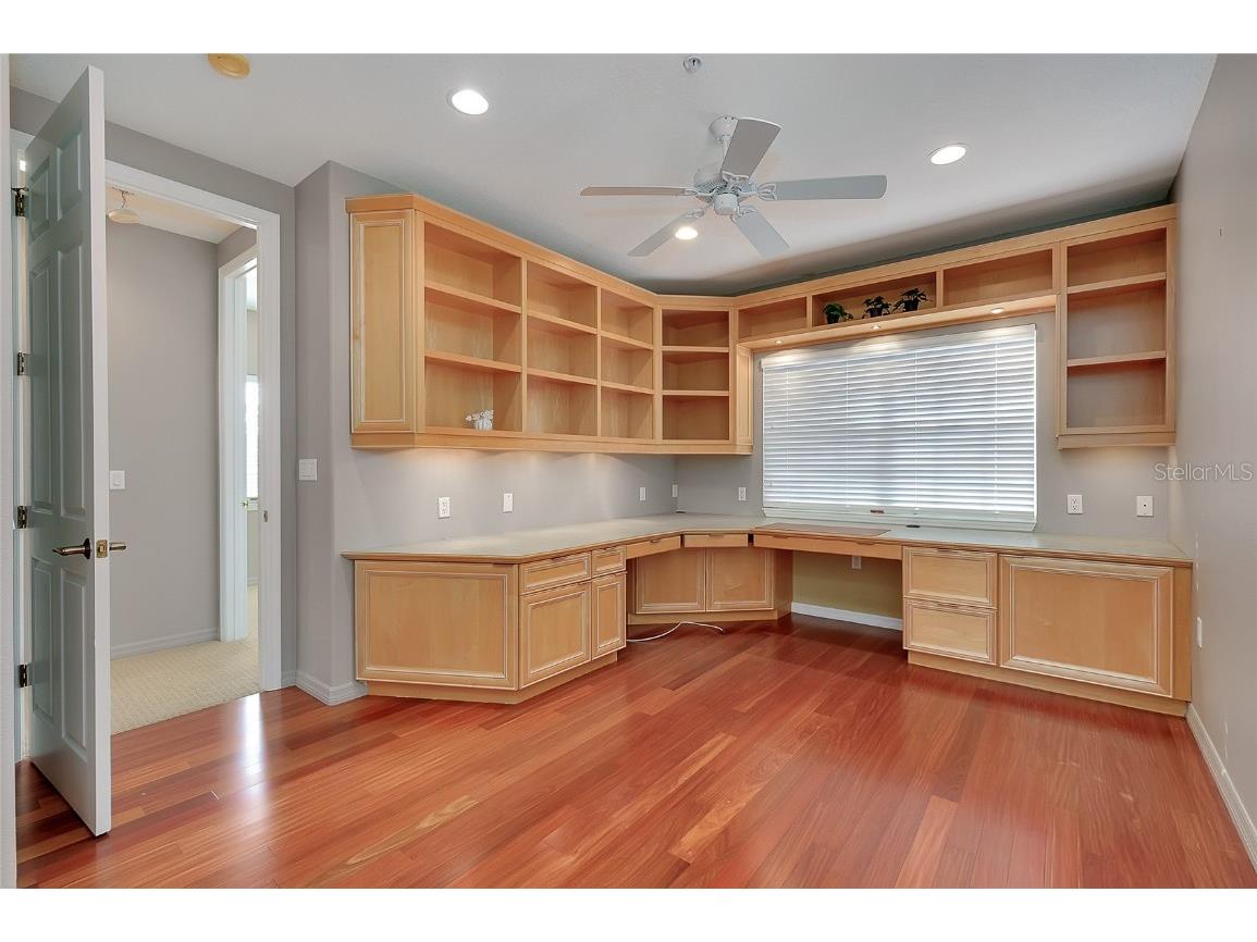 3975 Square East Lane #9 Sarasota FL 34238 A4669269 image36