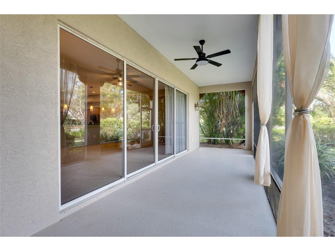 3975 Square East Lane #9 Sarasota FL 34238 A4669269 image46