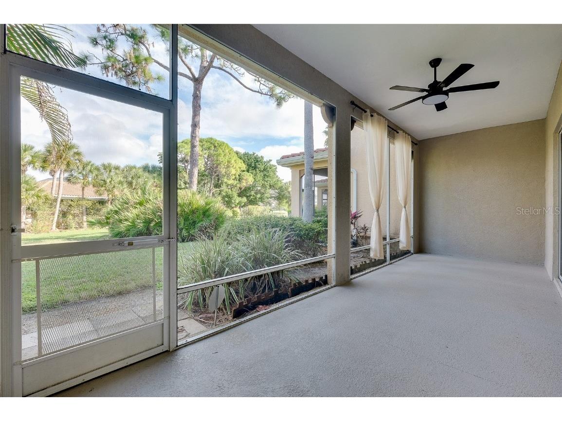 3975 Square East Lane #9 Sarasota FL 34238 A4669269 image48