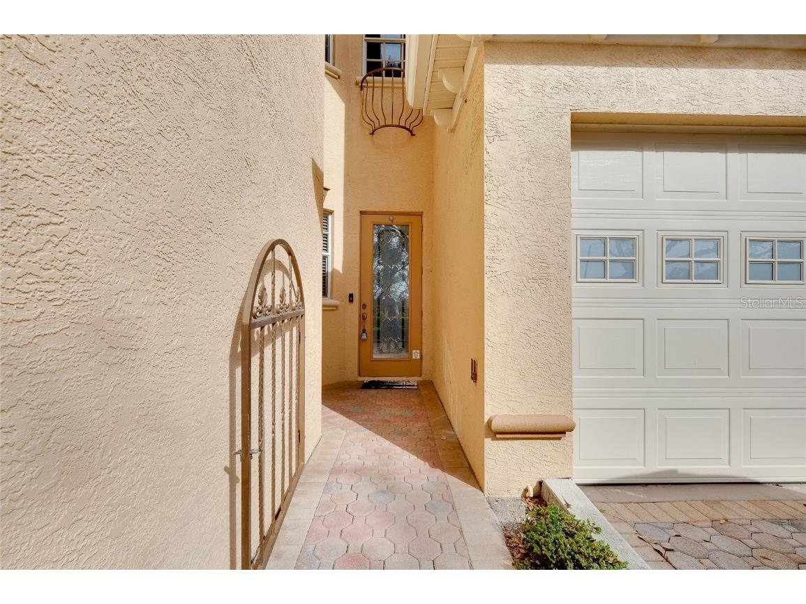 3975 Square East Lane #9 Sarasota FL 34238 A4669269 image5