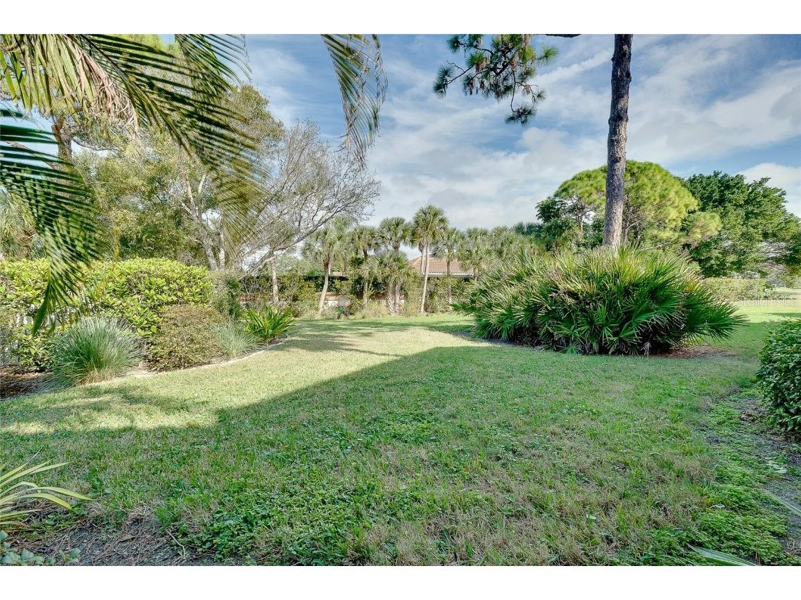 3975 Square East Lane #9 Sarasota FL 34238 A4669269 image51