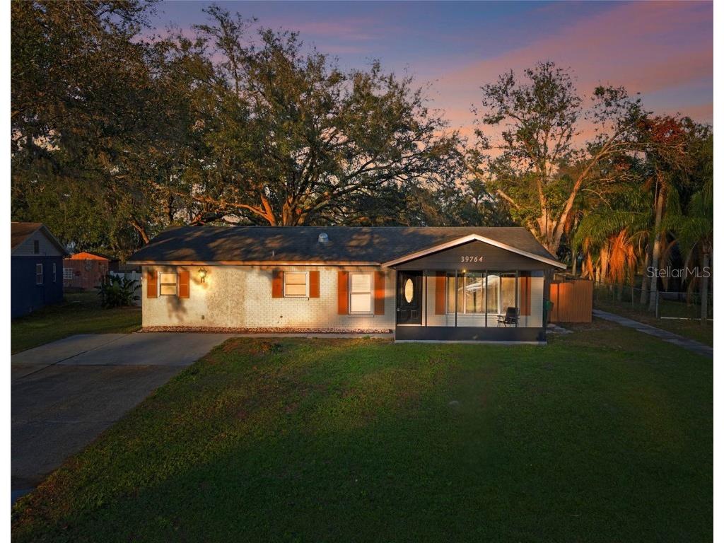 39764 Meadowood Loop Zephyrhills FL 33542 TB8316932 image1