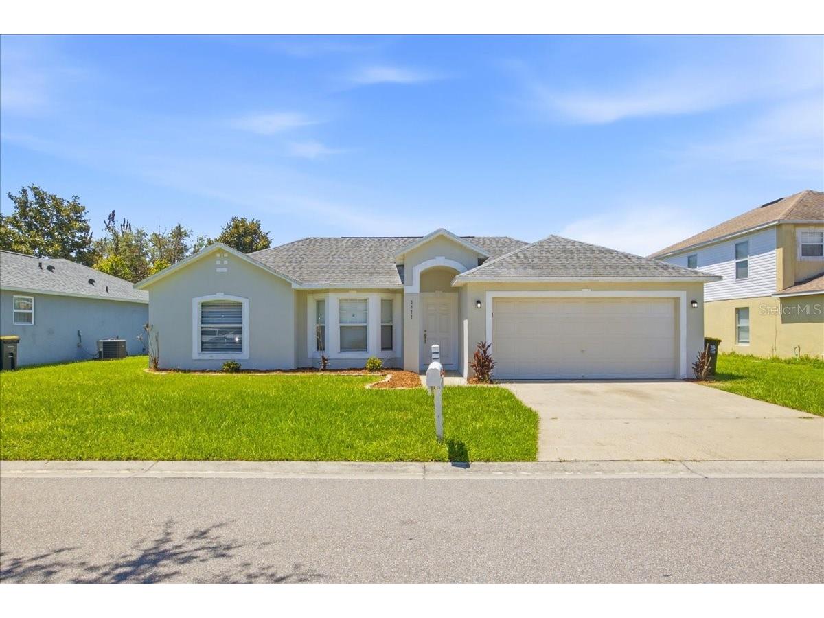 3977 Warbler Drive Winter Haven FL 33880 TB8528654 image1
