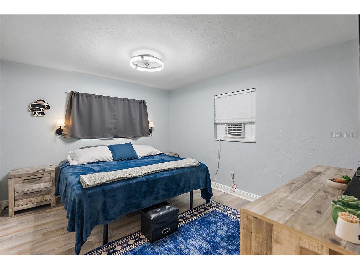 3978 43rd Avenue N Saint Petersburg FL 33714 TB8451443 image10