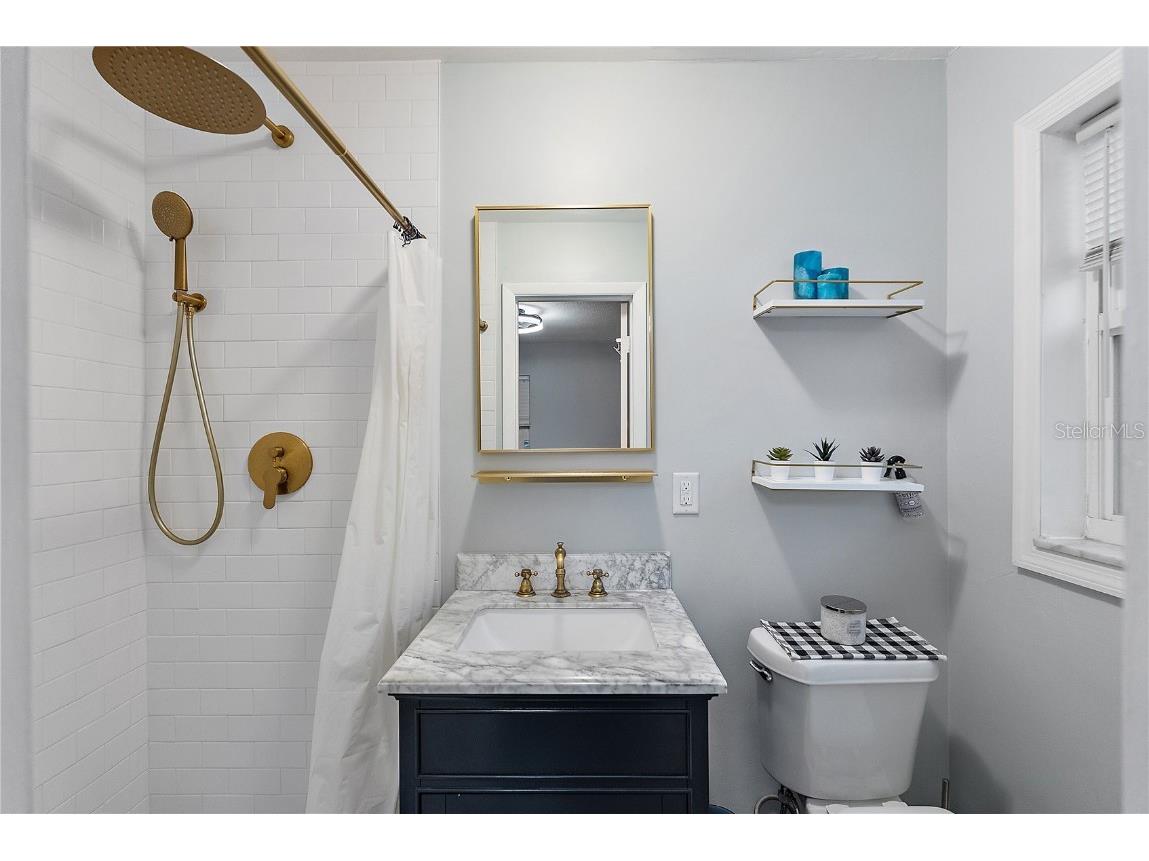 3978 43rd Avenue N Saint Petersburg FL 33714 TB8451443 image12