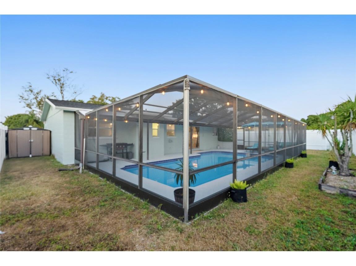 3978 43rd Avenue N Saint Petersburg FL 33714 TB8451443 image25