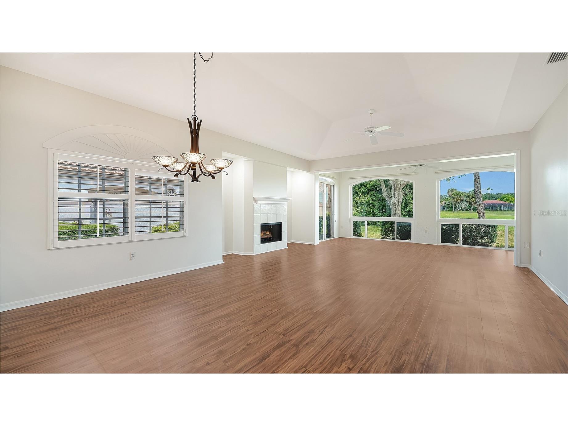 3978 Chatsworth Greene #35 Sarasota FL 34235 A4694418 image13