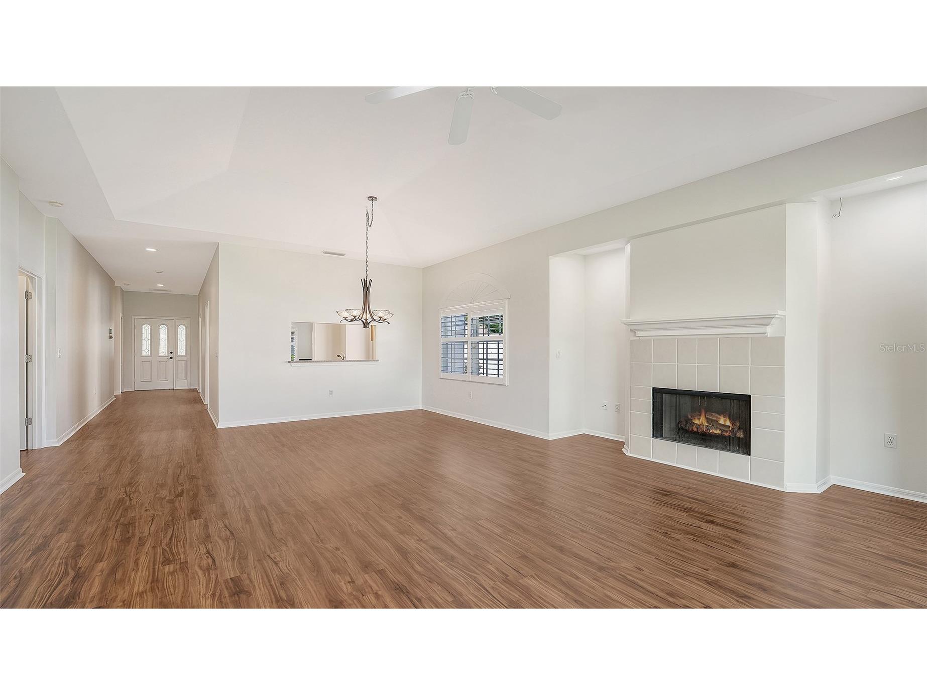 3978 Chatsworth Greene #35 Sarasota FL 34235 A4694418 image18