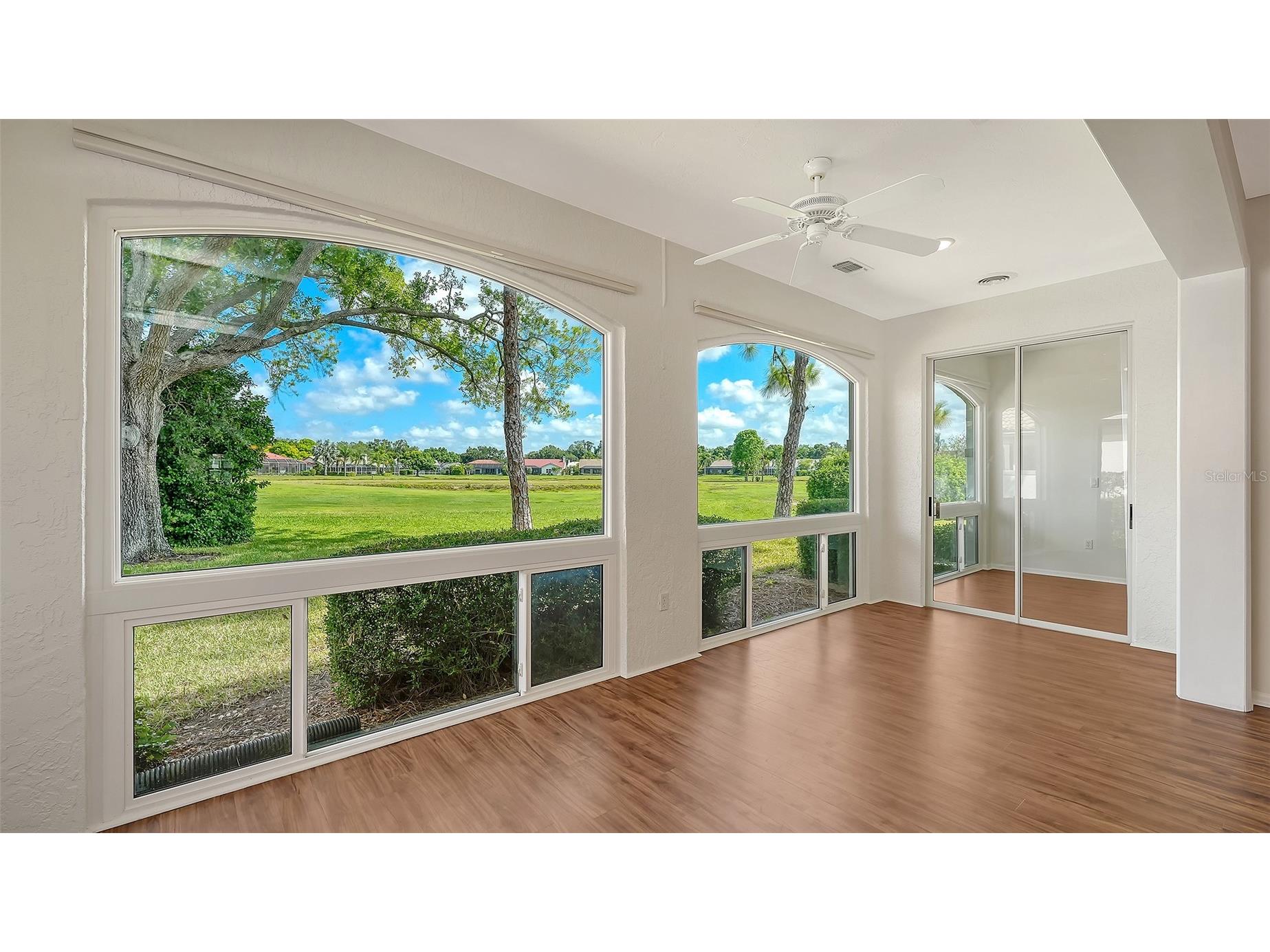3978 Chatsworth Greene #35 Sarasota FL 34235 A4694418 image3