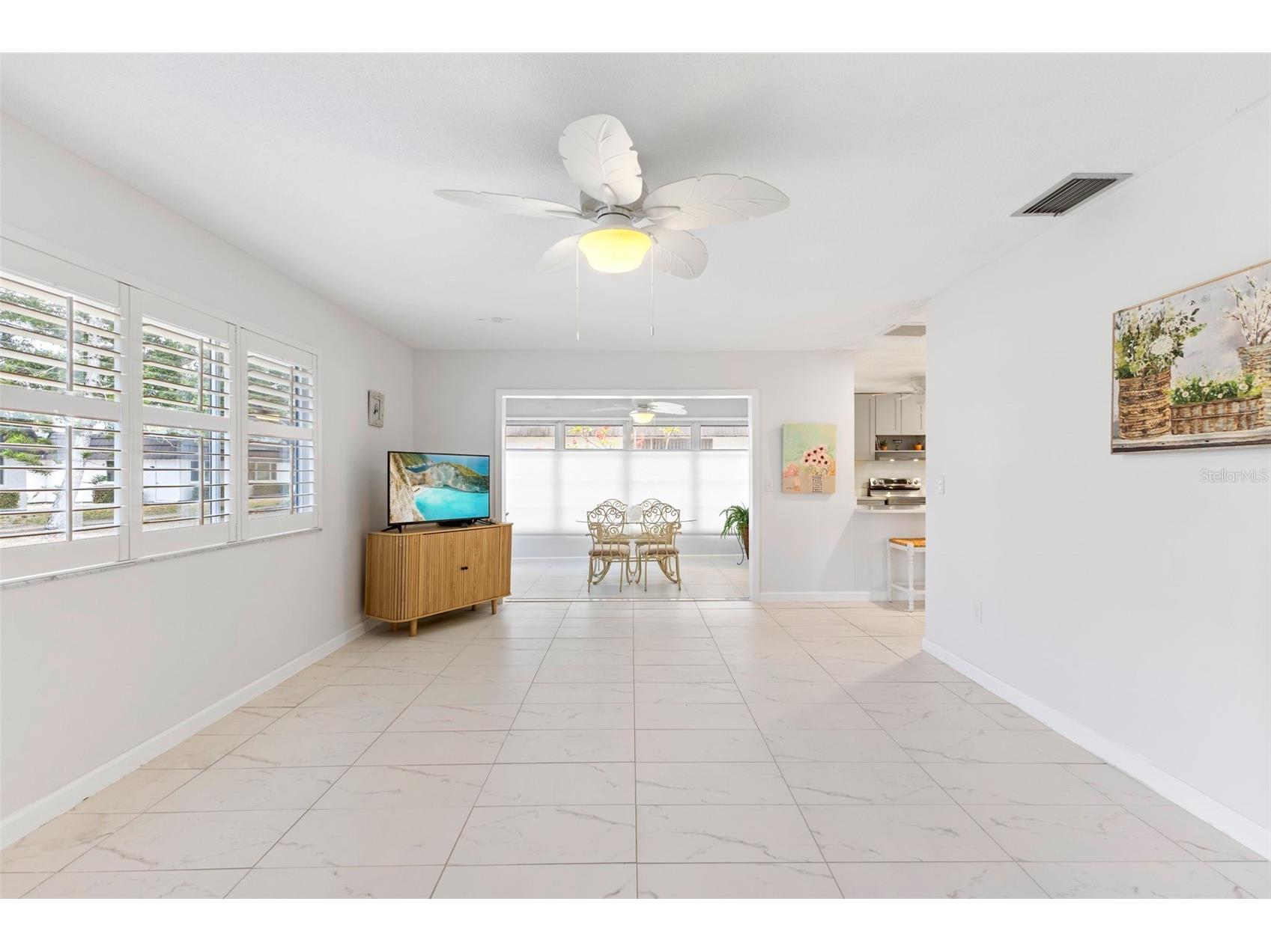 3978 Overlook Bend Terrace #25 Sarasota FL 34232 A4653235 image7