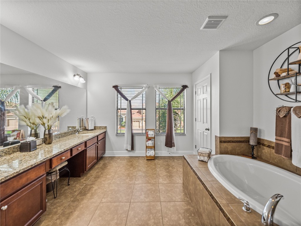 3979 Sunset Lake Drive Lakeland FL 33810 TB8416995 image44