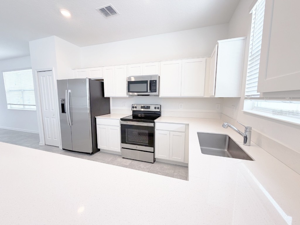 398 Bogey Drive Davenport FL 33896 S5140050 image8