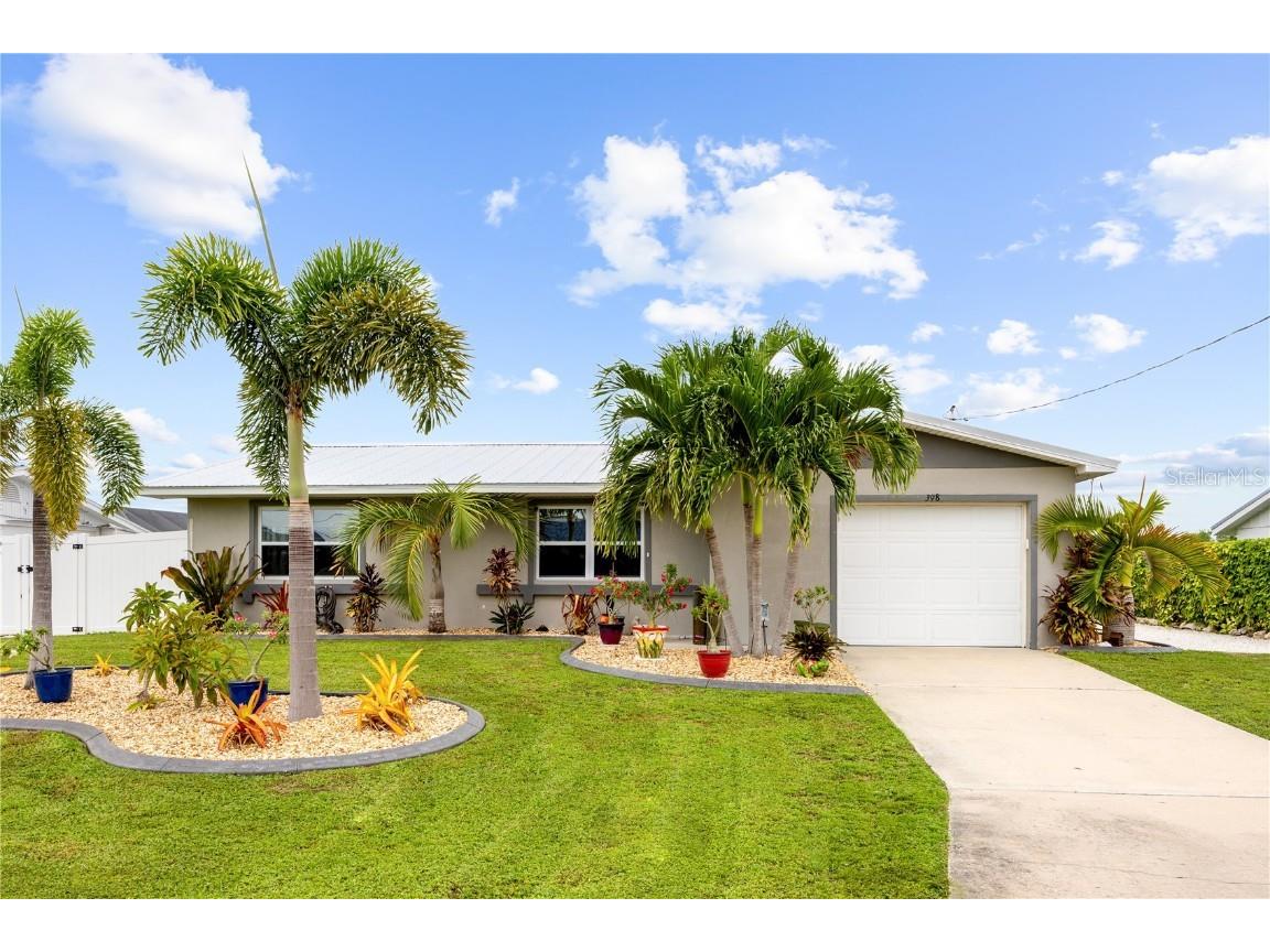398 E Tarpon Boulevard NW Port Charlotte FL 33952 C7481536 image1