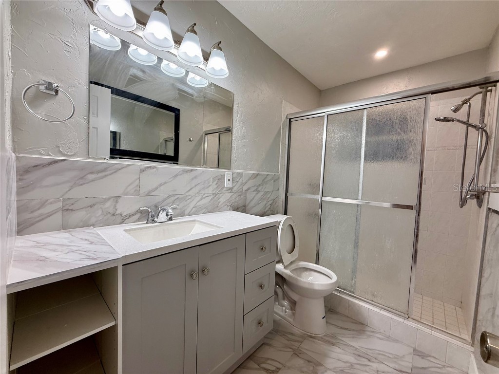 3980 Berkshire Drive Sarasota FL 34241 A4671978 image16