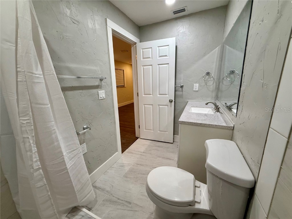 3980 Berkshire Drive Sarasota FL 34241 A4671978 image26