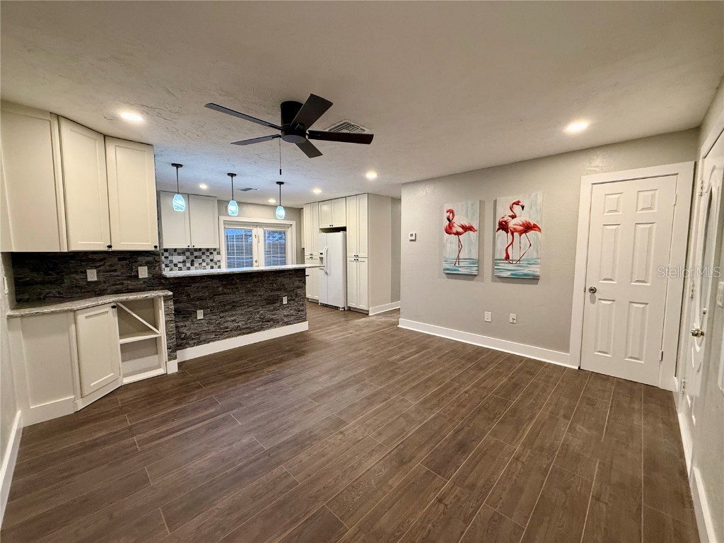 3980 Berkshire Drive Sarasota FL 34241 A4671978 image4