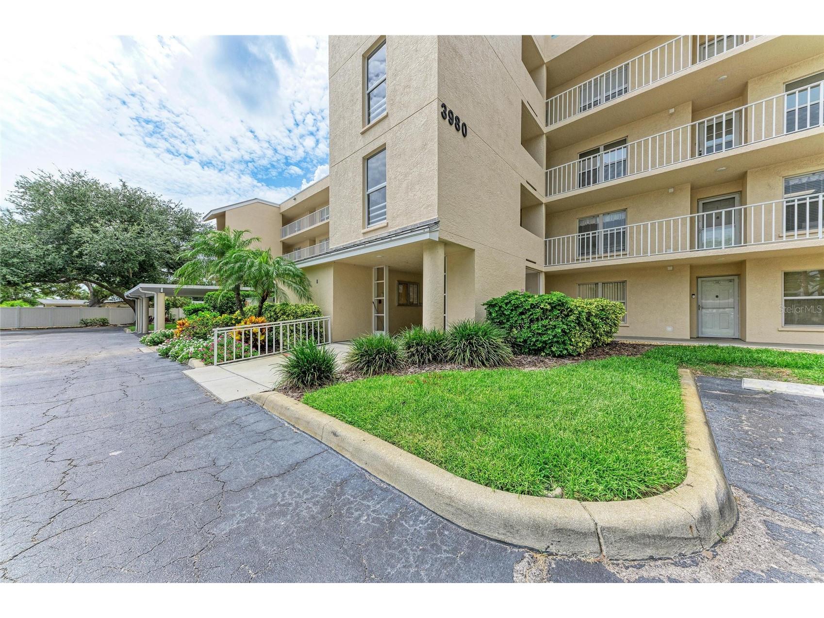 3980 Ironwood Circle #301 Bradenton FL 34209 A4699628 image2
