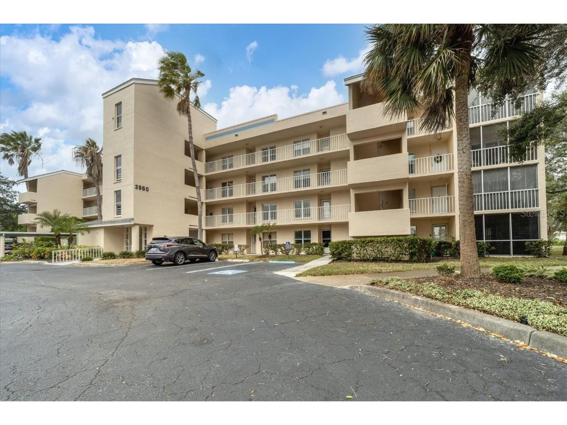 3980 Ironwood Circle #402 Bradenton FL 34209 A4572198 image1