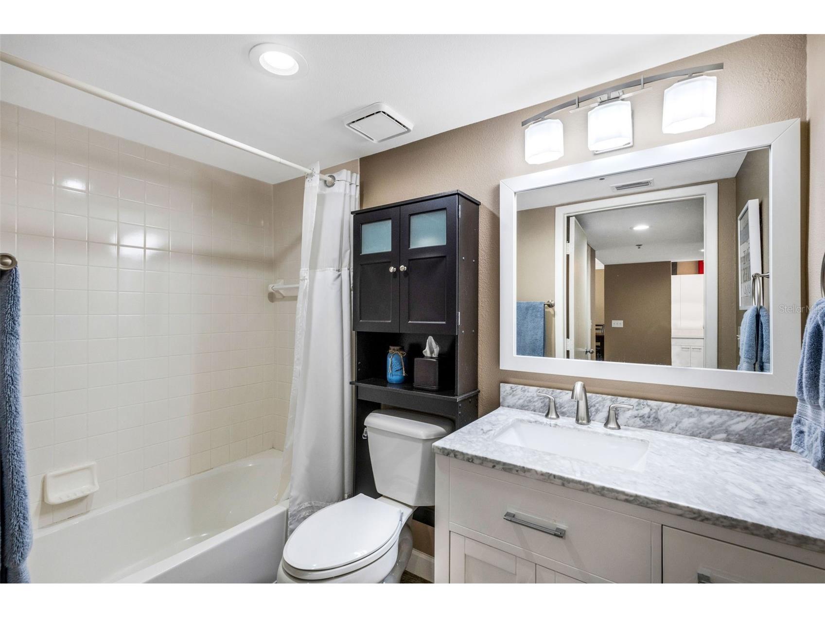 3980 Ironwood Circle #404 Bradenton FL 34209 A4682675 image6