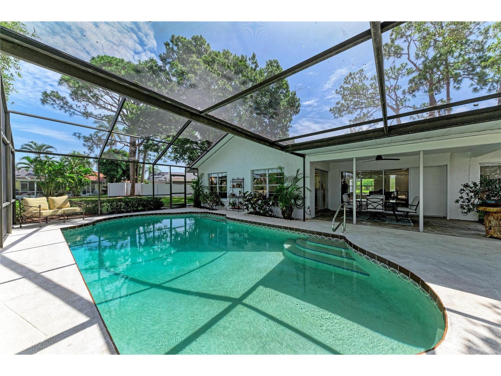3980 Lemonwood Drive Sarasota FL 34232 A4700030 image18