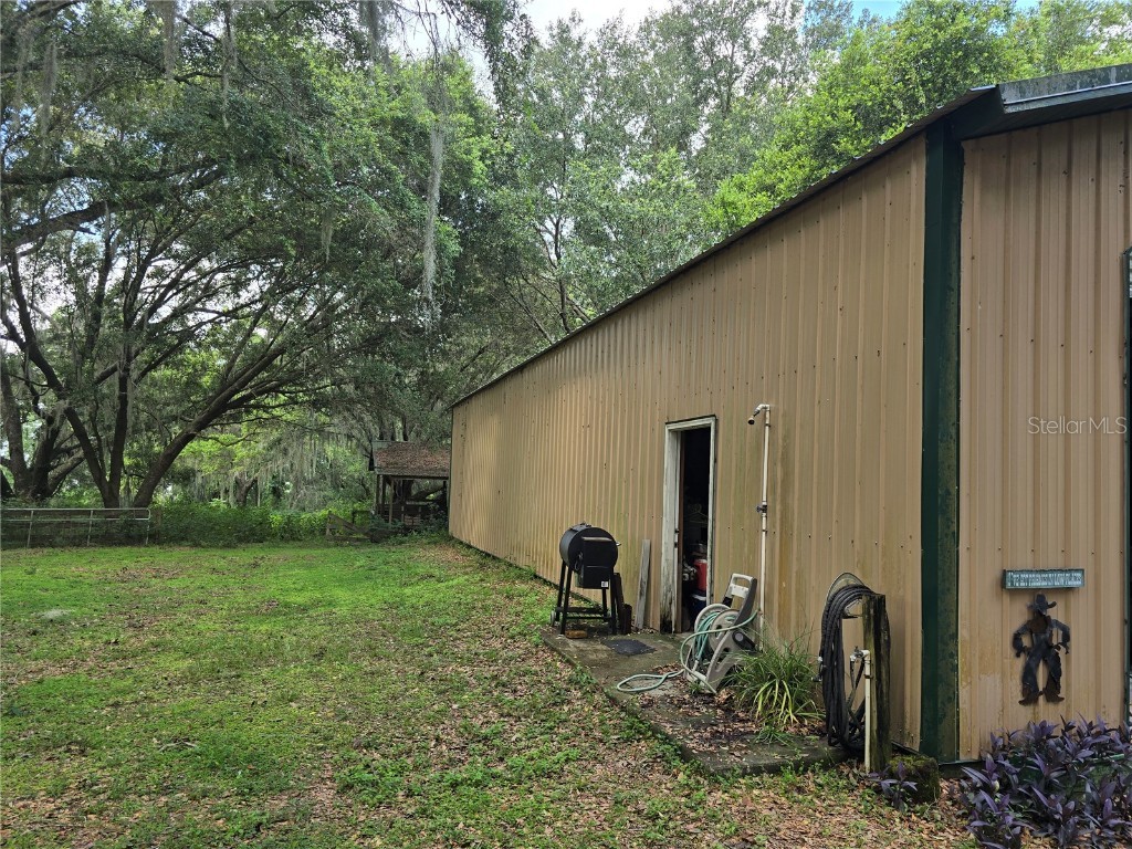 3980 SE 183rd Avenue Road Ocklawaha FL 32179 - LAKE BRYANT OM683395 image16