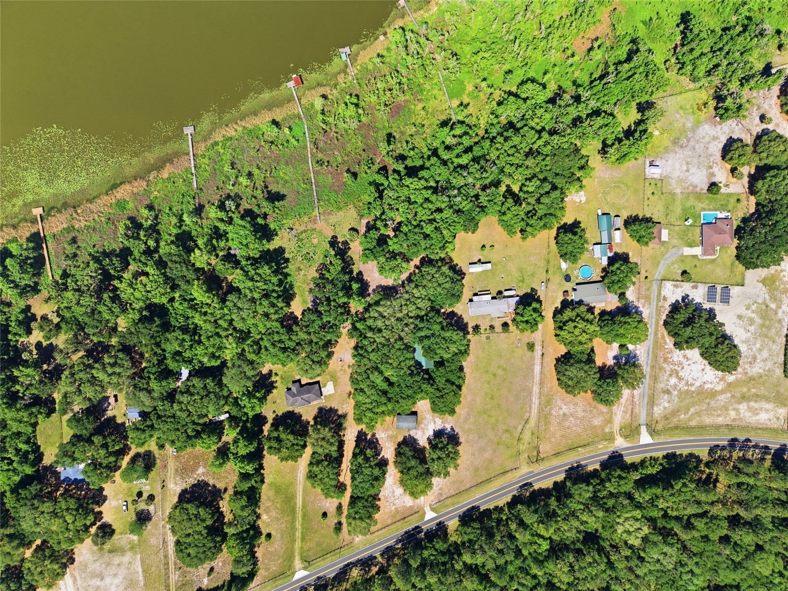 3980 SE 183rd Avenue Road Ocklawaha FL 32179 OM724398 image46