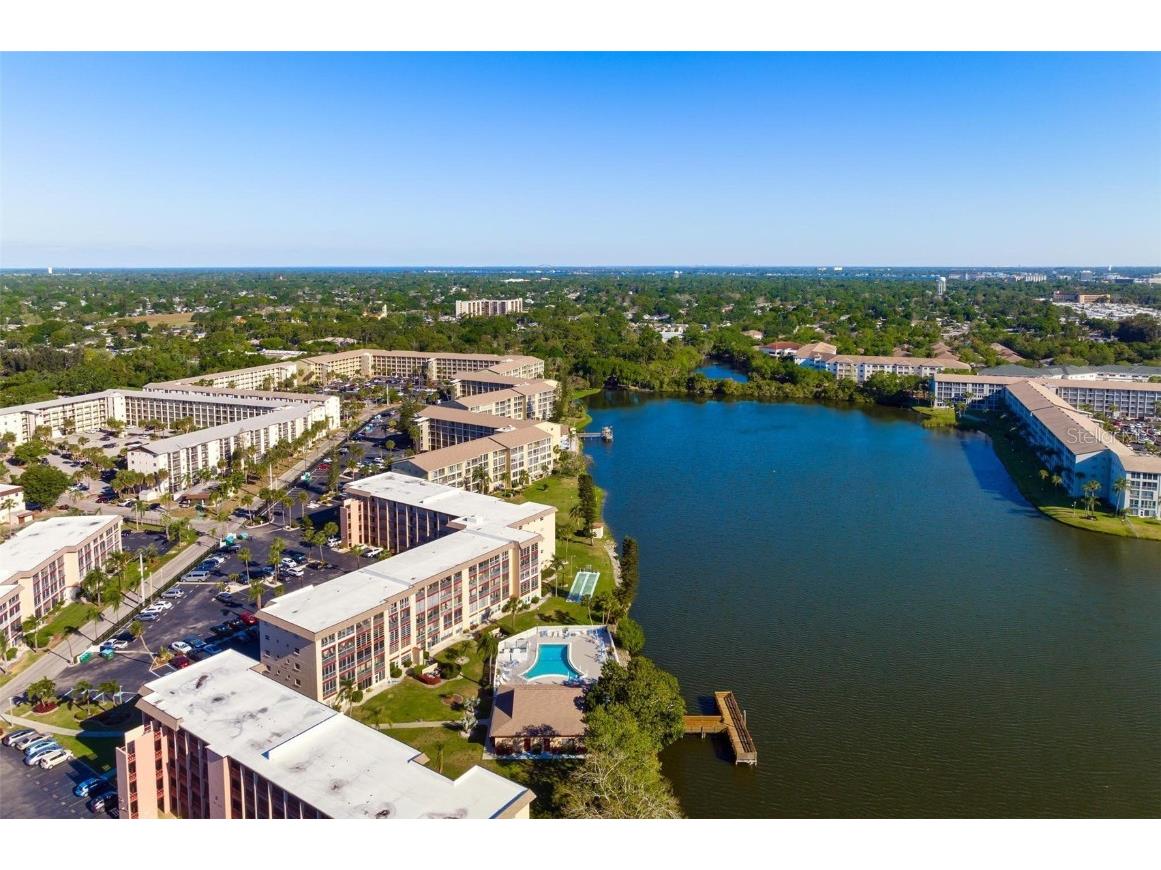 3981 Lake Bayshore Drive #F507 Bradenton FL 34205 A4564215 image1