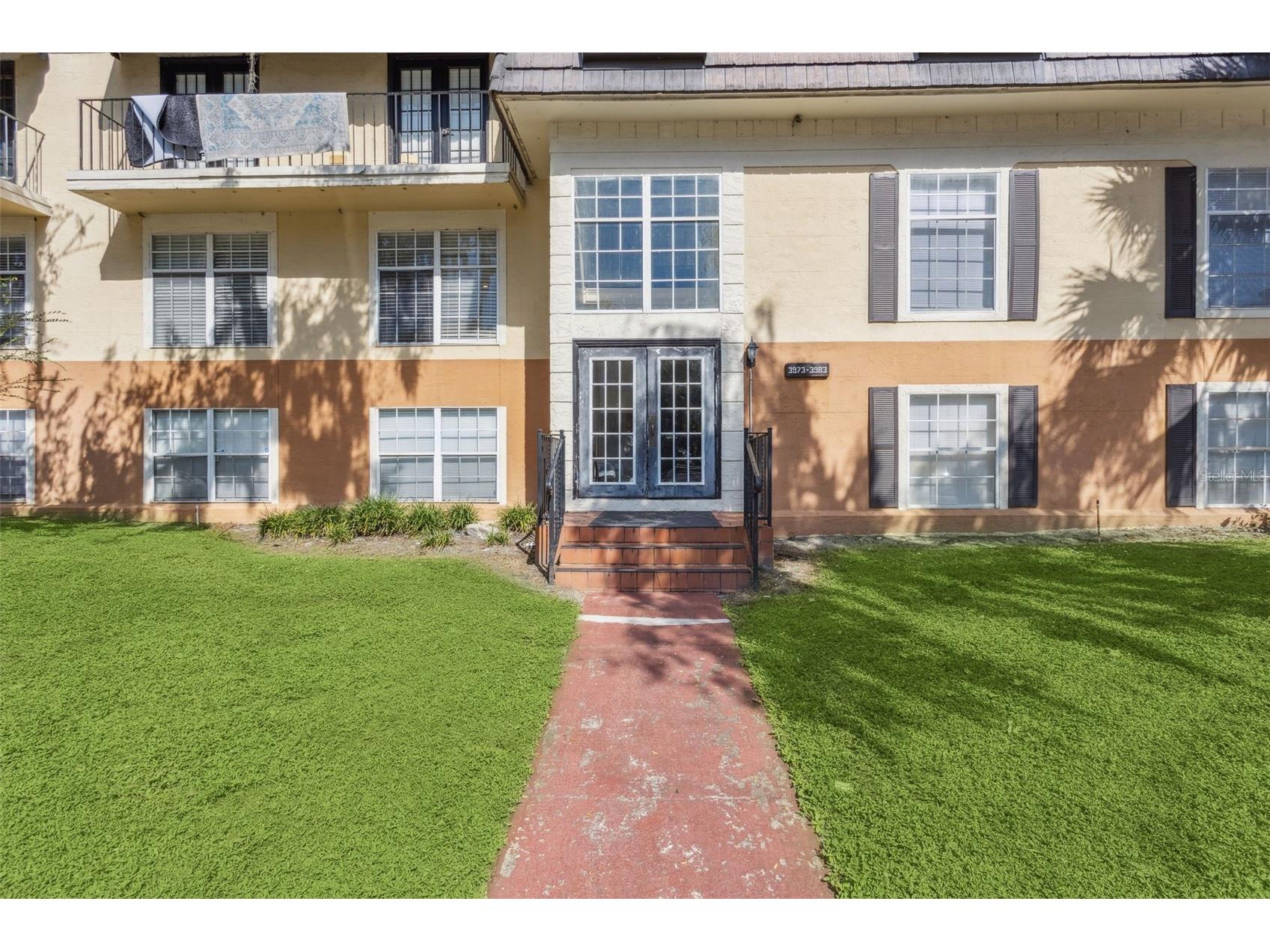 3981 Versailles Dr #3981F Orlando FL 32808 O6357039 image1