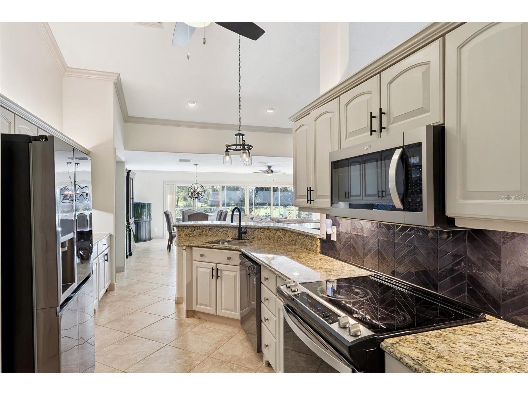 39819 Grove Heights Lady Lake FL 32159 - LAKE GRIFFIN - HARRIS CHAIN O6369259 image12