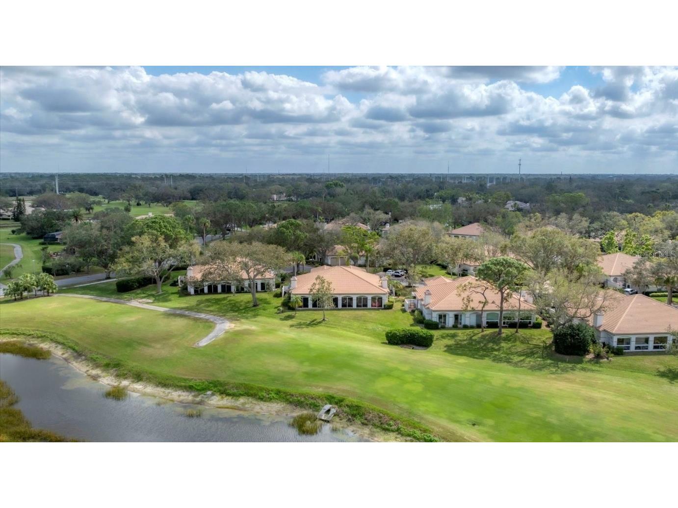 3982 Chatsworth Greene #37 Sarasota FL 34235 A4642363 image1