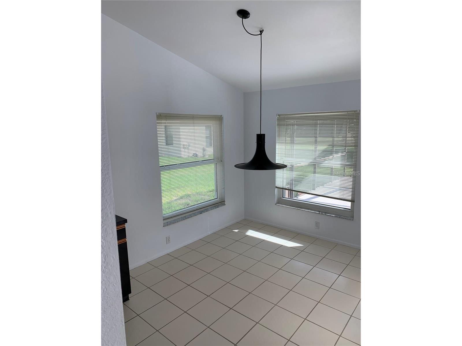 3982 Kingston Drive Sarasota FL 34238 A4680684 image17