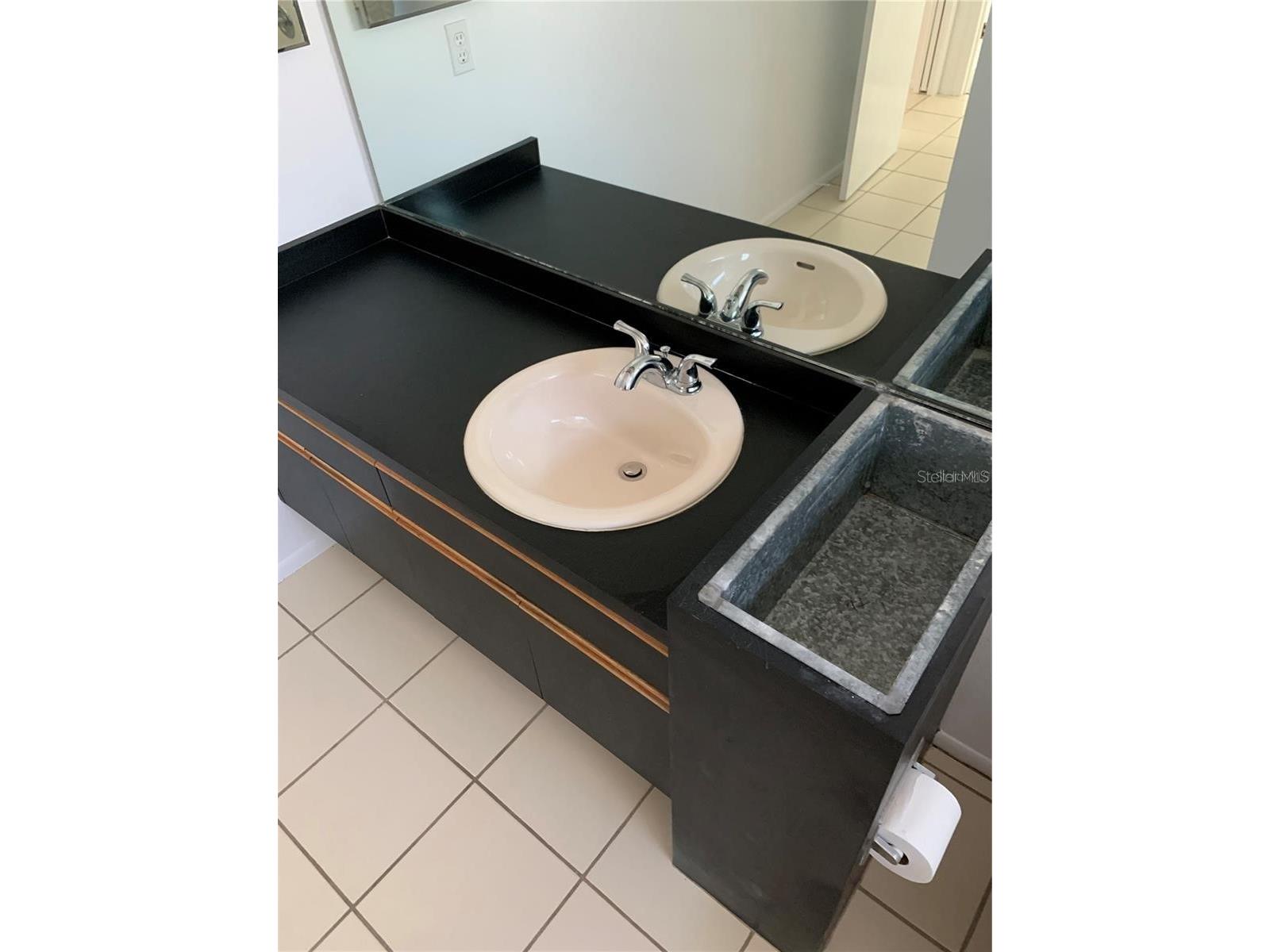 3982 Kingston Drive Sarasota FL 34238 A4680684 image18
