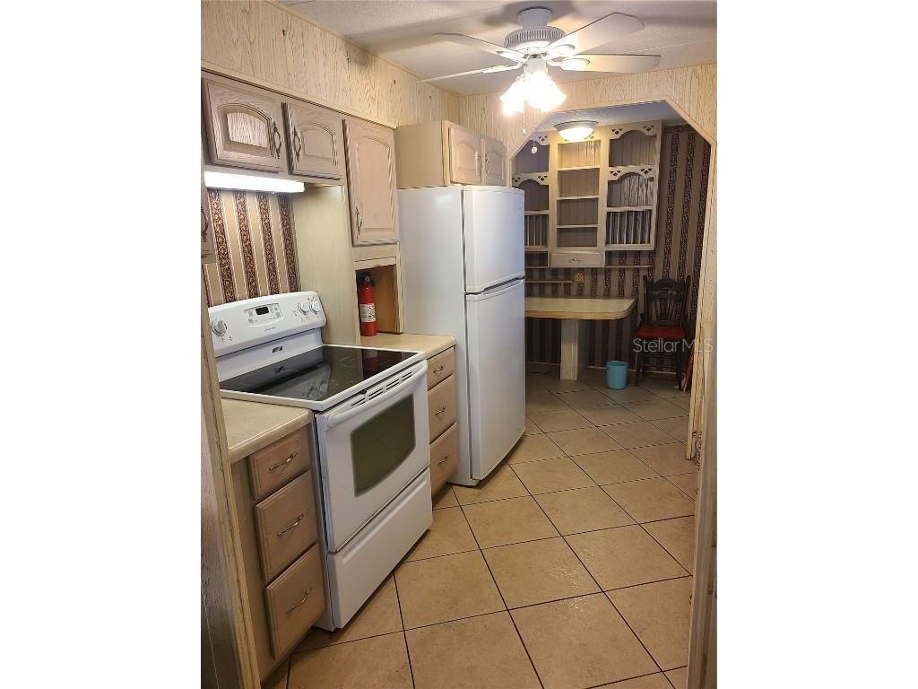 39820 Us Highway 19 N #106 Tarpon Springs FL 34689 TB8365065 image13