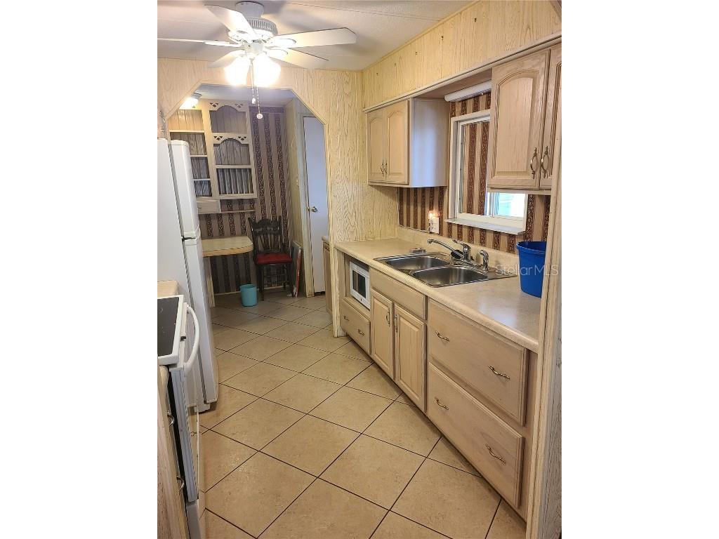 39820 Us Highway 19 N #106 Tarpon Springs FL 34689 TB8365065 image14