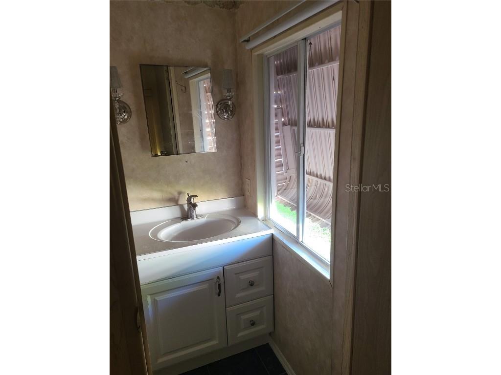 39820 Us Highway 19 N #106 Tarpon Springs FL 34689 TB8365065 image23