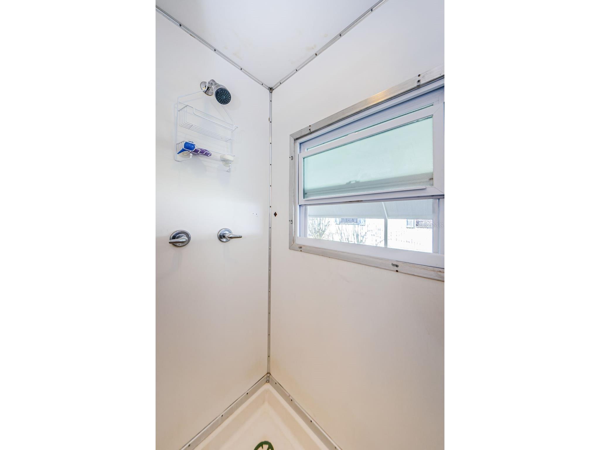 39820 Us Highway 19 N #15 Tarpon Springs FL 34689 TB8506551 image32