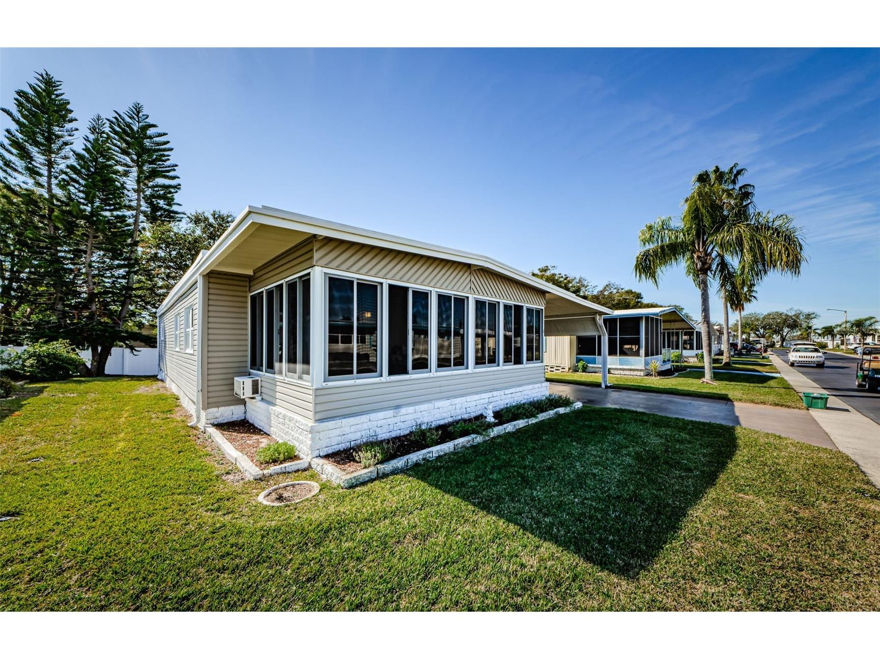 39820 Us Highway 19 N #15 Tarpon Springs FL 34689 TB8506551 image4