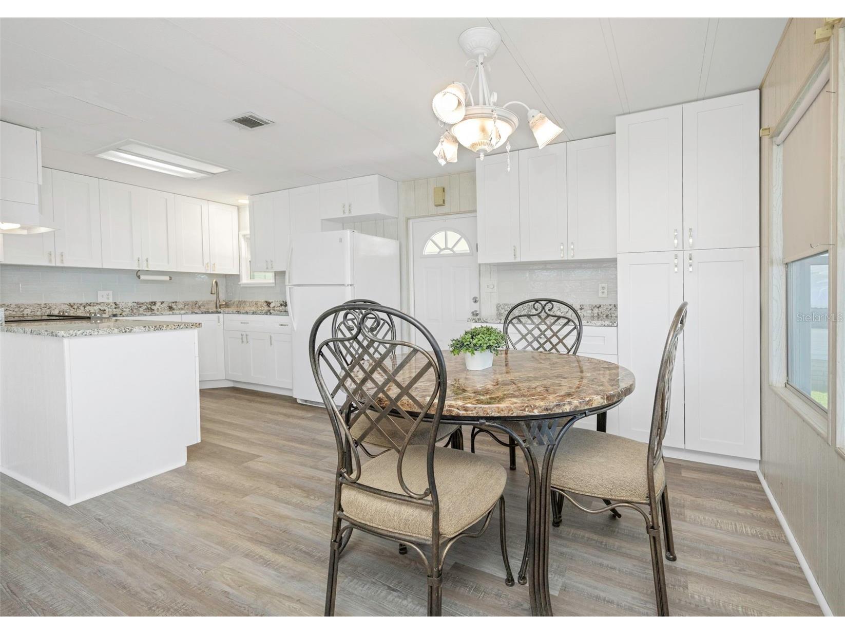 39820 Us Highway 19 N #99 Tarpon Springs FL 34689 TB8460112 image8