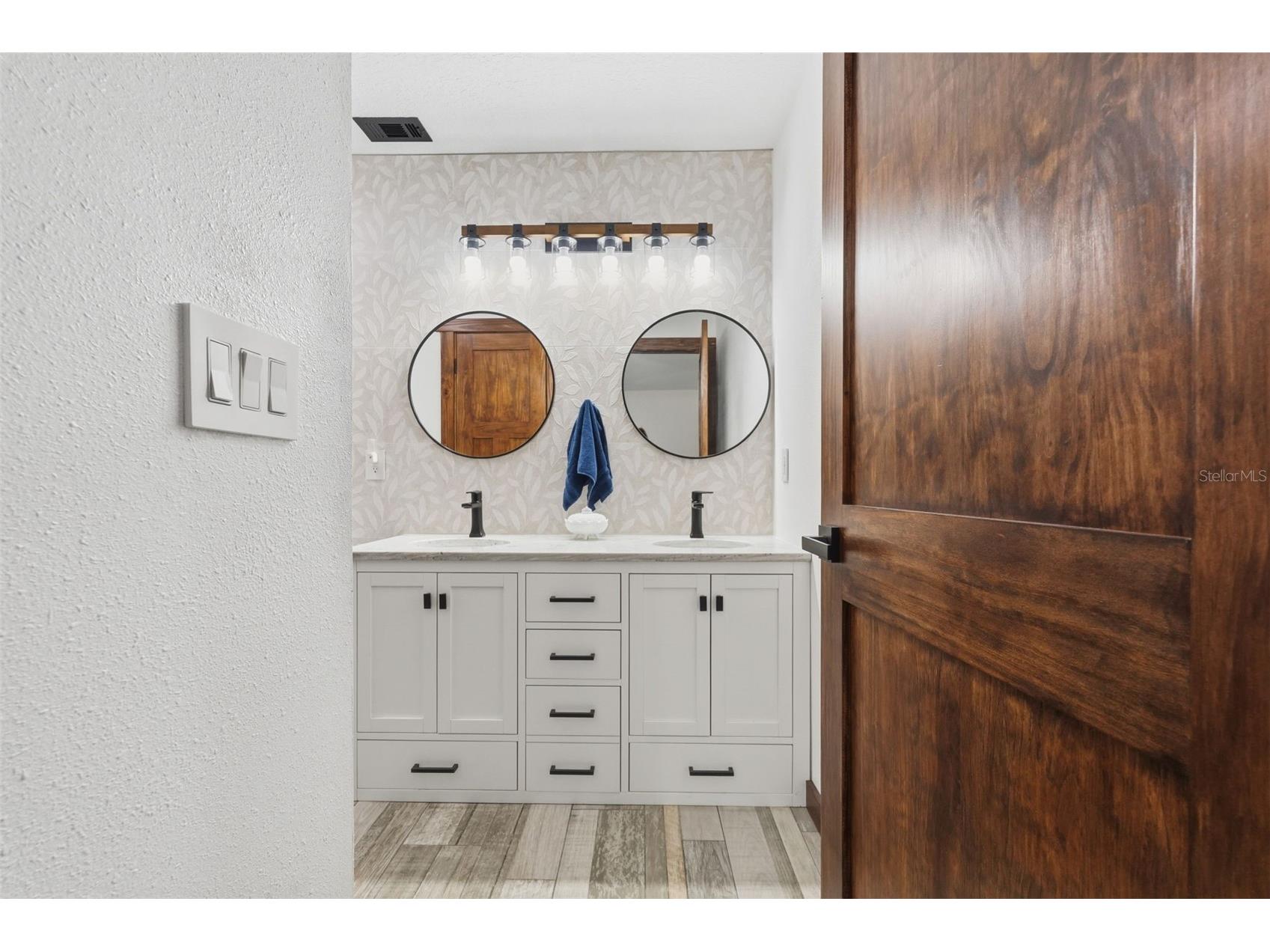 39825 Sunburst Drive Dade City FL 33525 TB8504436 image22