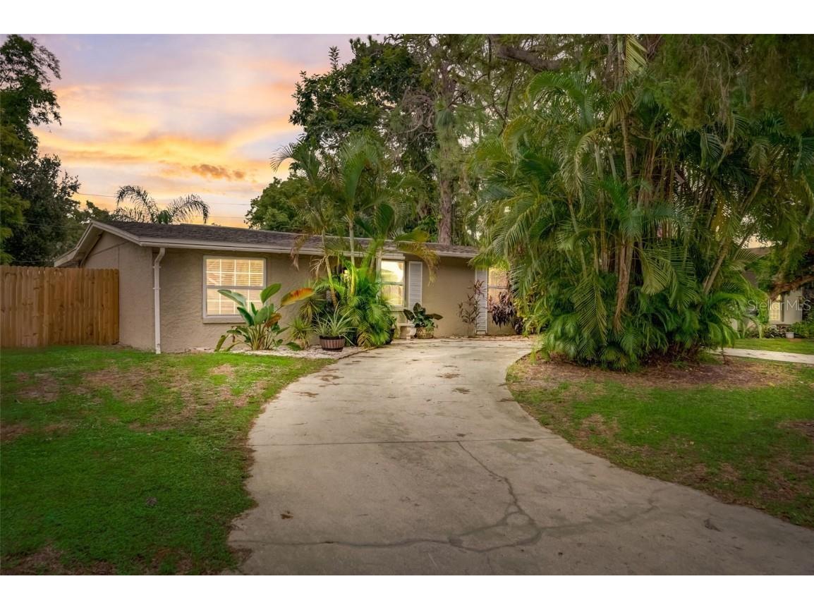 3983 Coleridge Place Sarasota FL 34241 A4582372 image1