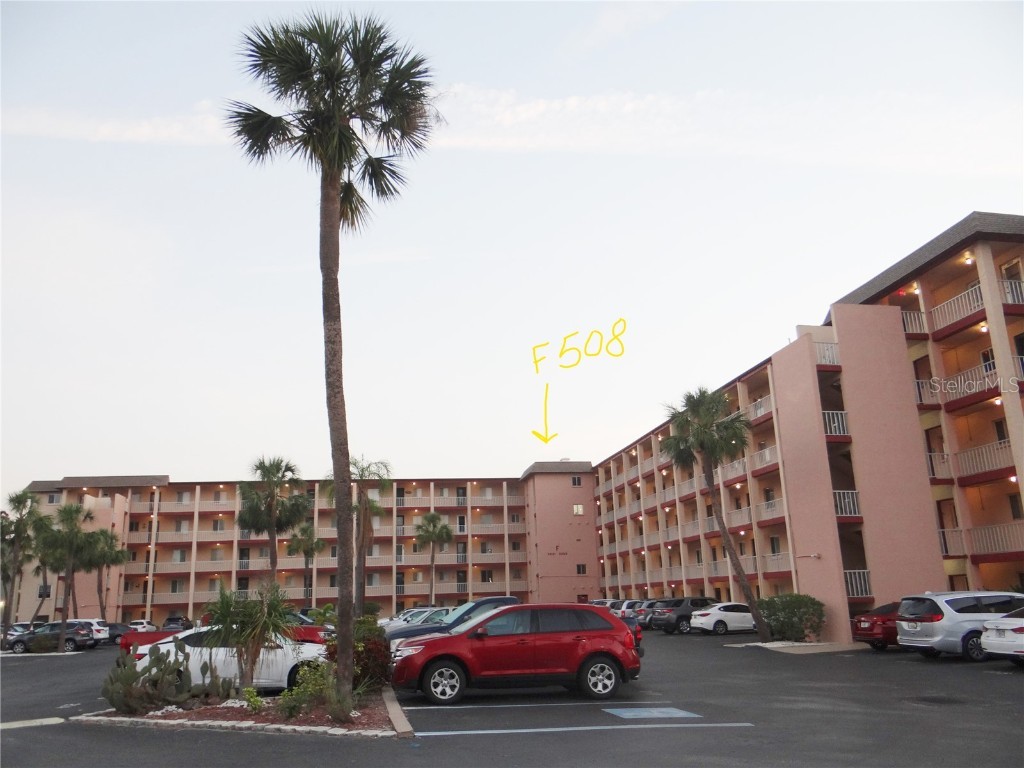 3983 Lake Bayshore Drive #BUILDING F 508 Bradenton FL 34205 C7472279 image1