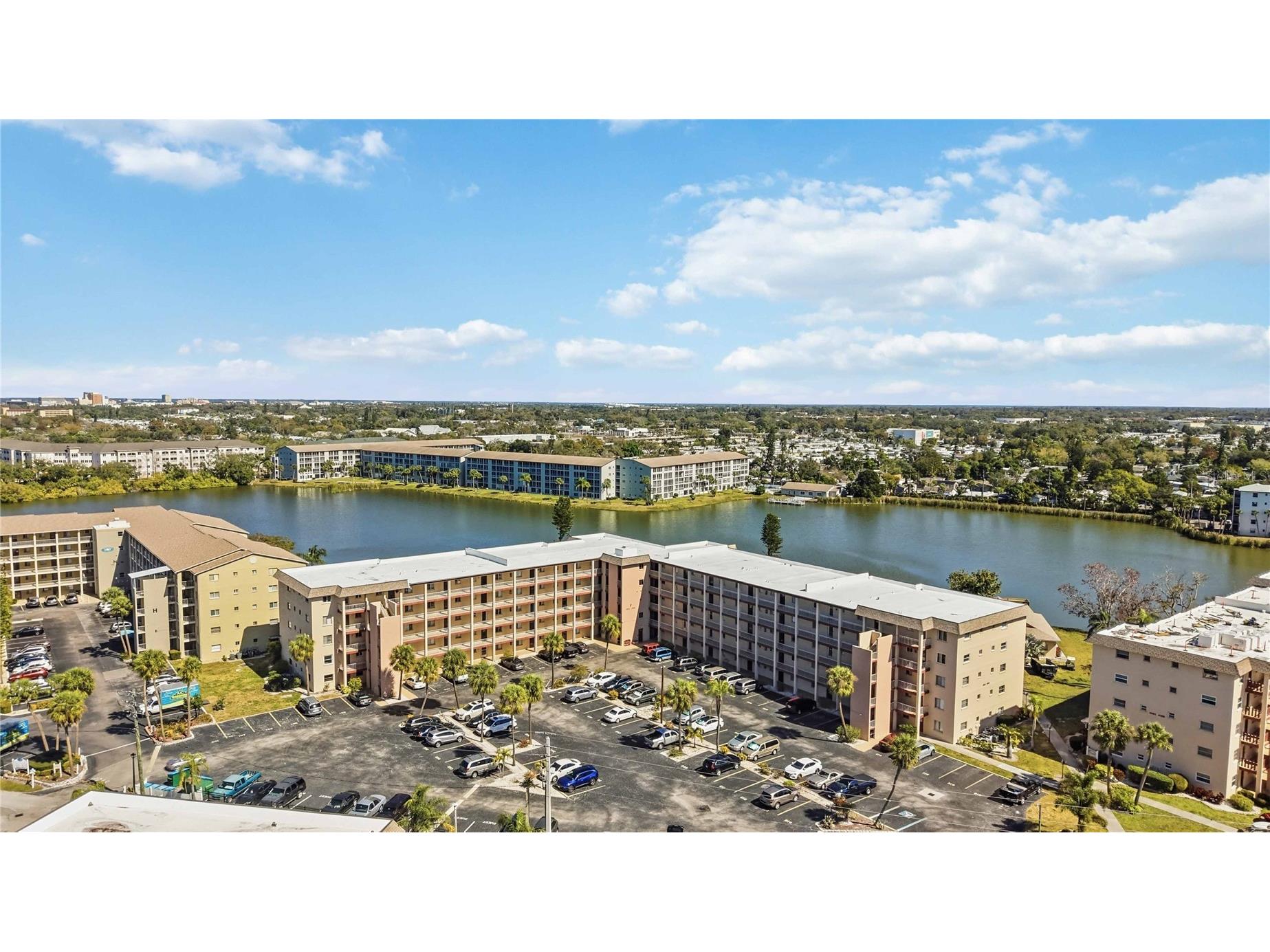 3983 Lake Bayshore Drive #F-508 Bradenton FL 34205 A4682460 image34