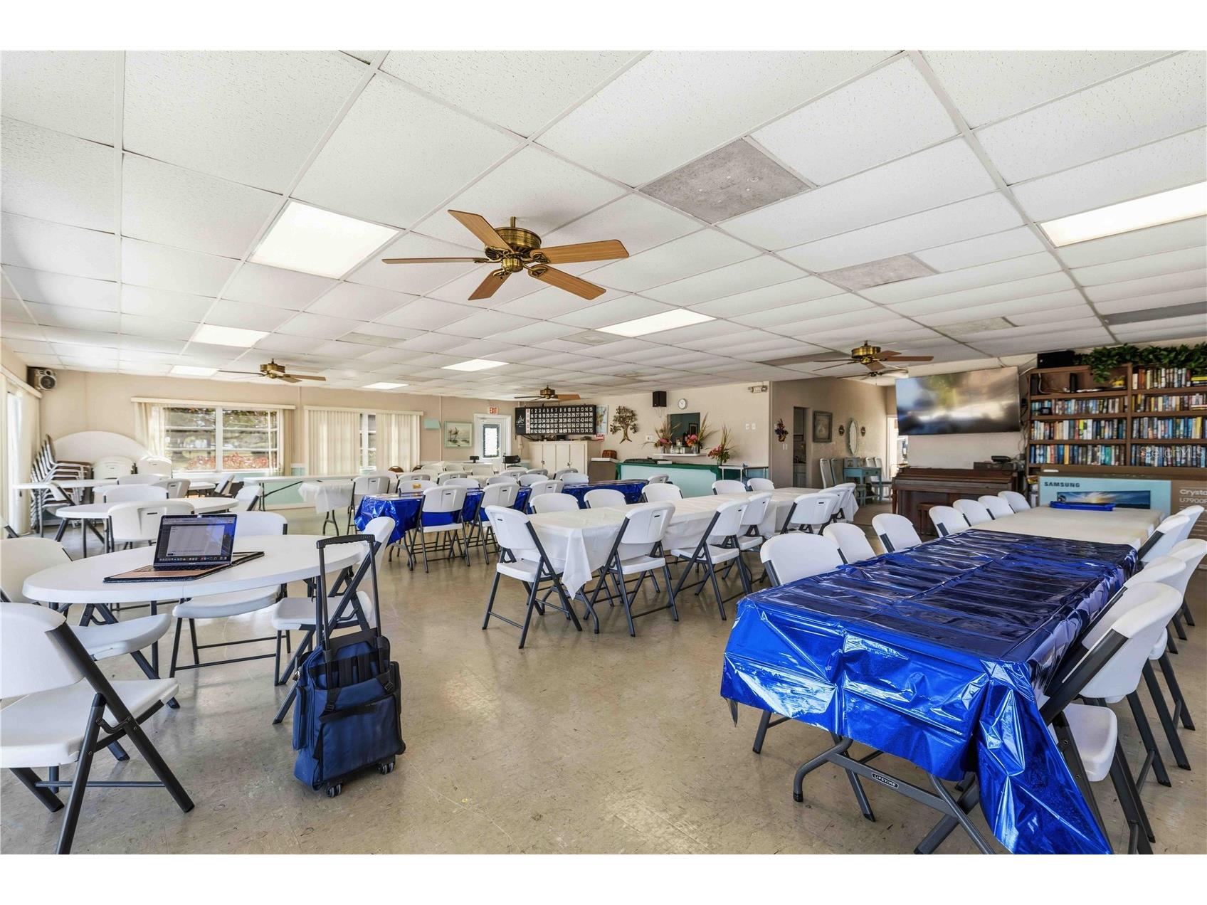 3983 Lake Bayshore Drive #F-508 Bradenton FL 34205 A4682602 image29